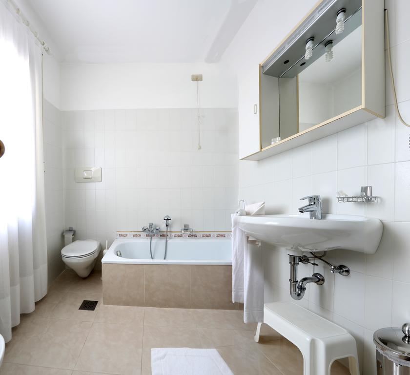 Albergo Volpara Mussolente Esterno foto